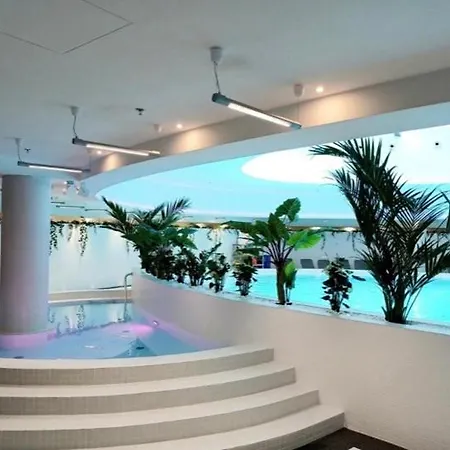 Gc Sun Club Spa & Pool & Jacussi & Sauna Lejlighed *